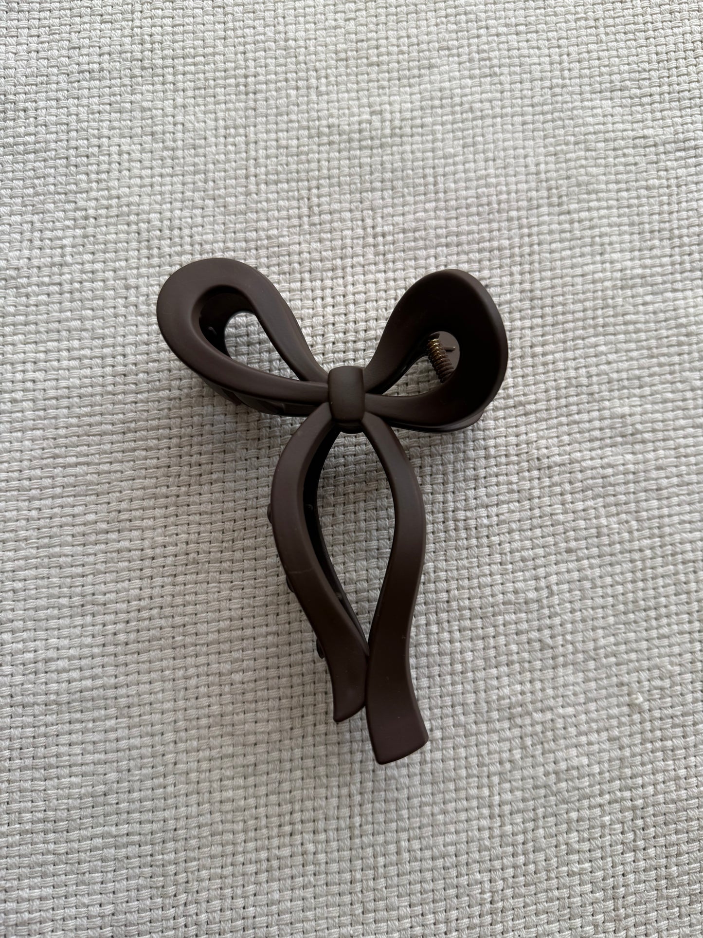 Bow hair claw clip