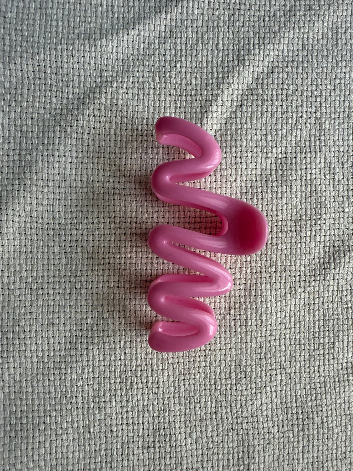 Zigzag claw hair clip
