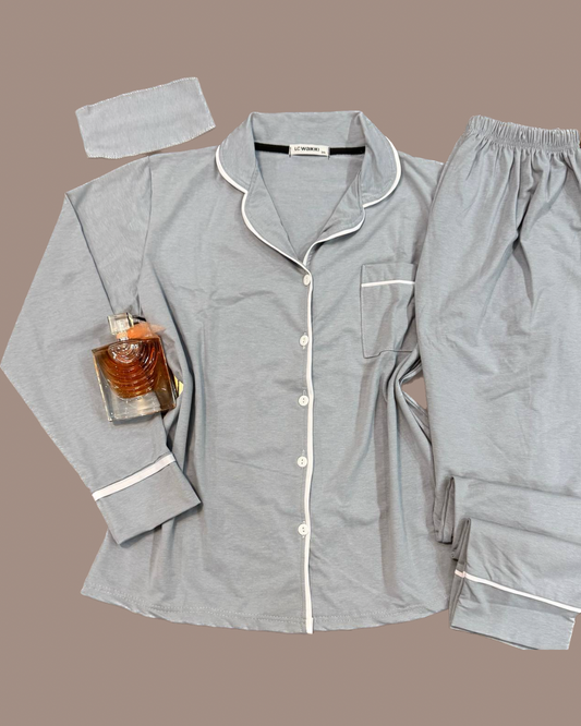 Plain long sleeves buttoned pyjama