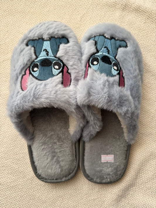 Blue stitch winter slipper