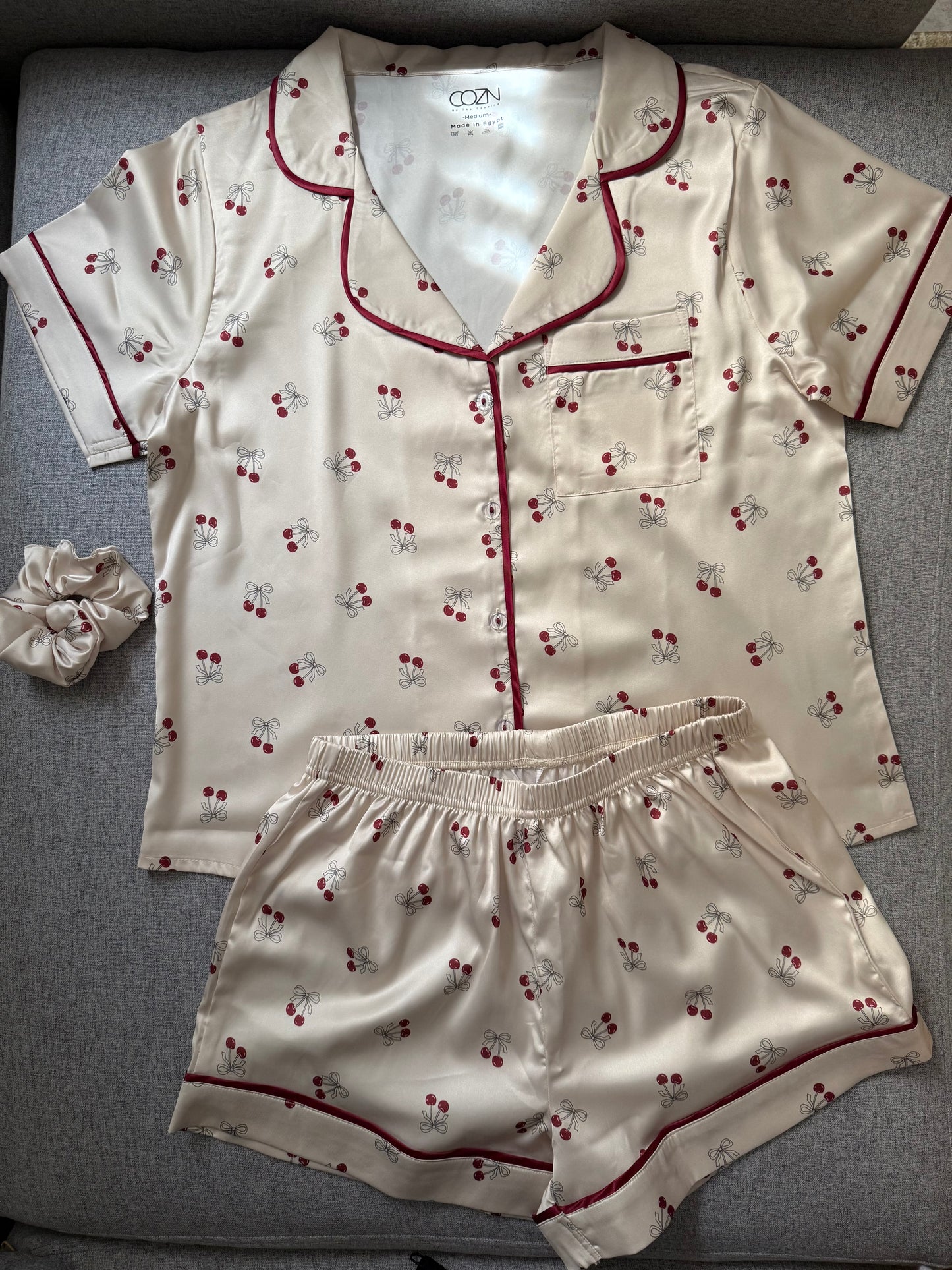 Cozn “The Cherry Bow” satin short pj🍒