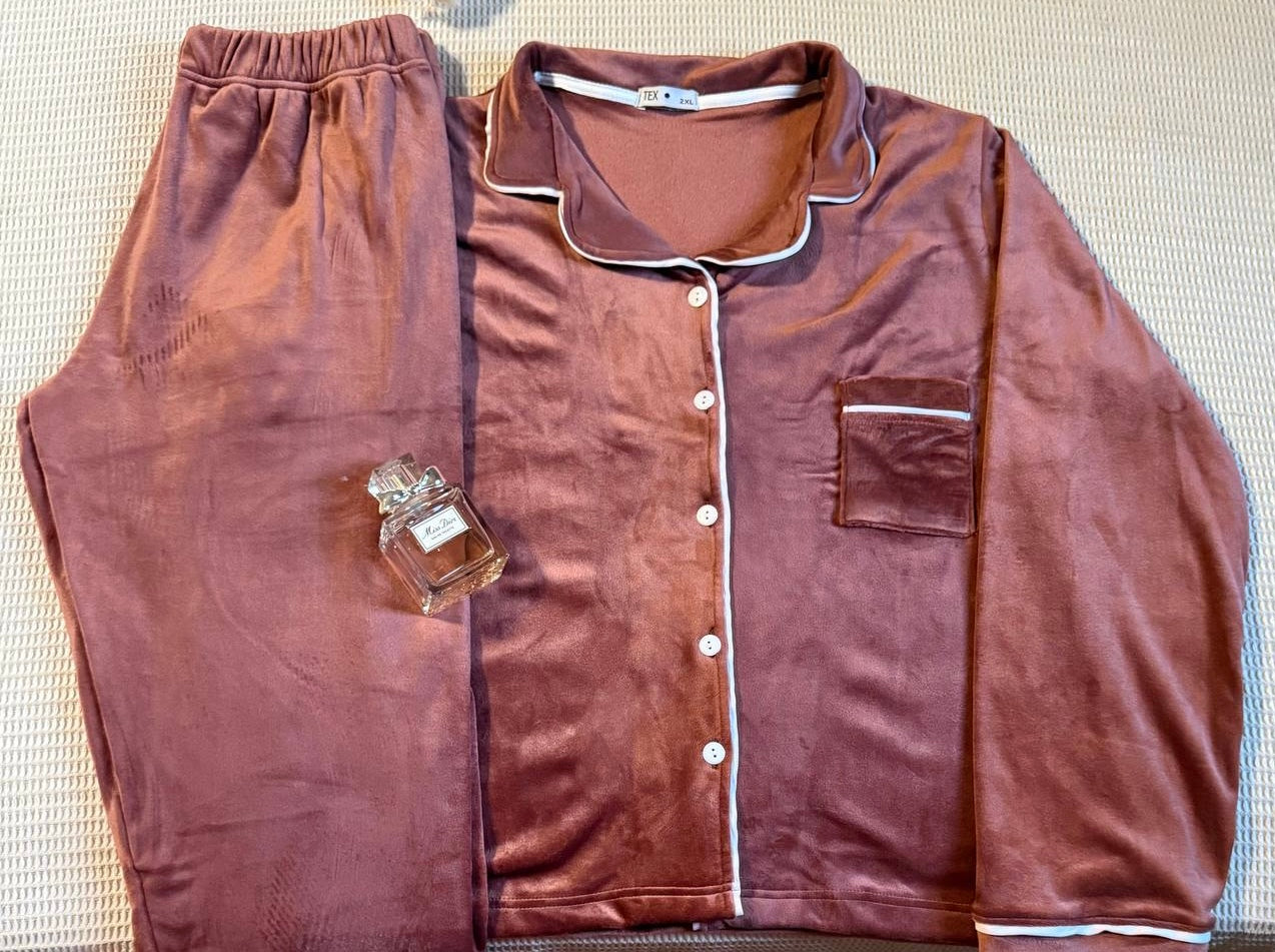 Plain classic velvet pj