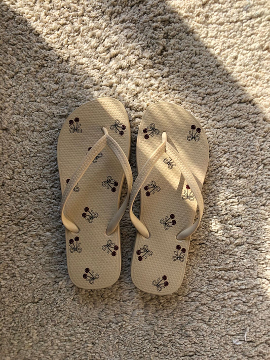 The Cherry Bow flipflop 🍒 - Cozn