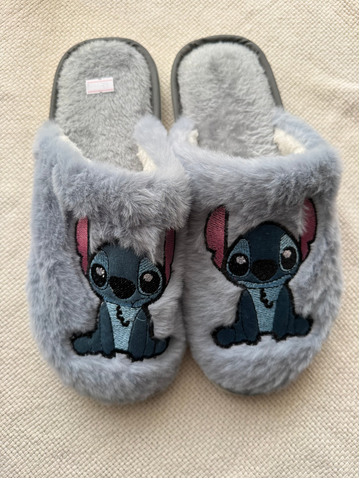Blue stitch winter slipper