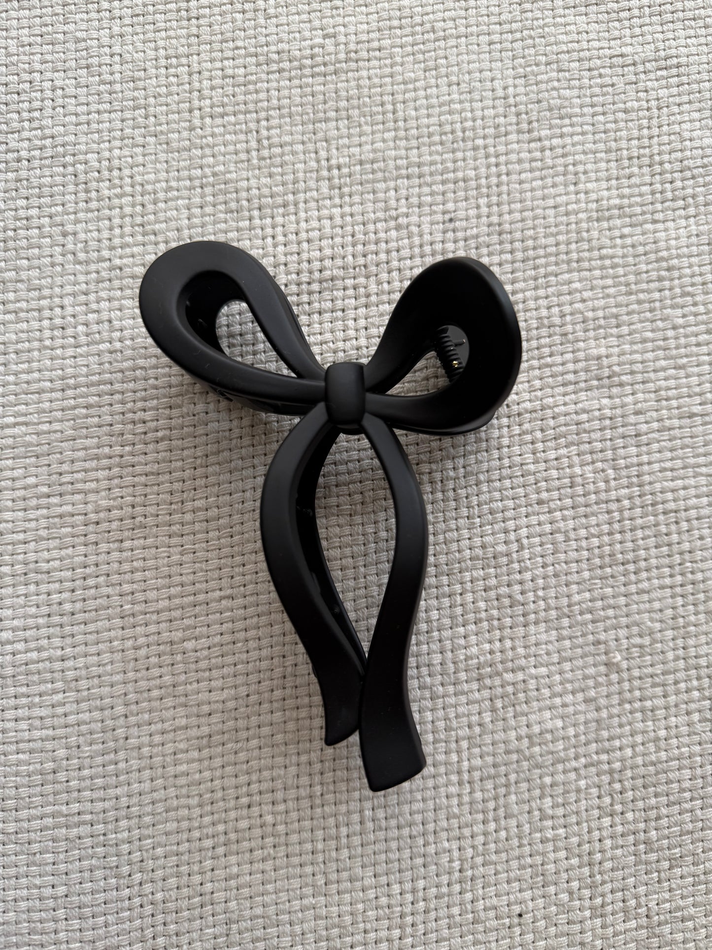Bow hair claw clip