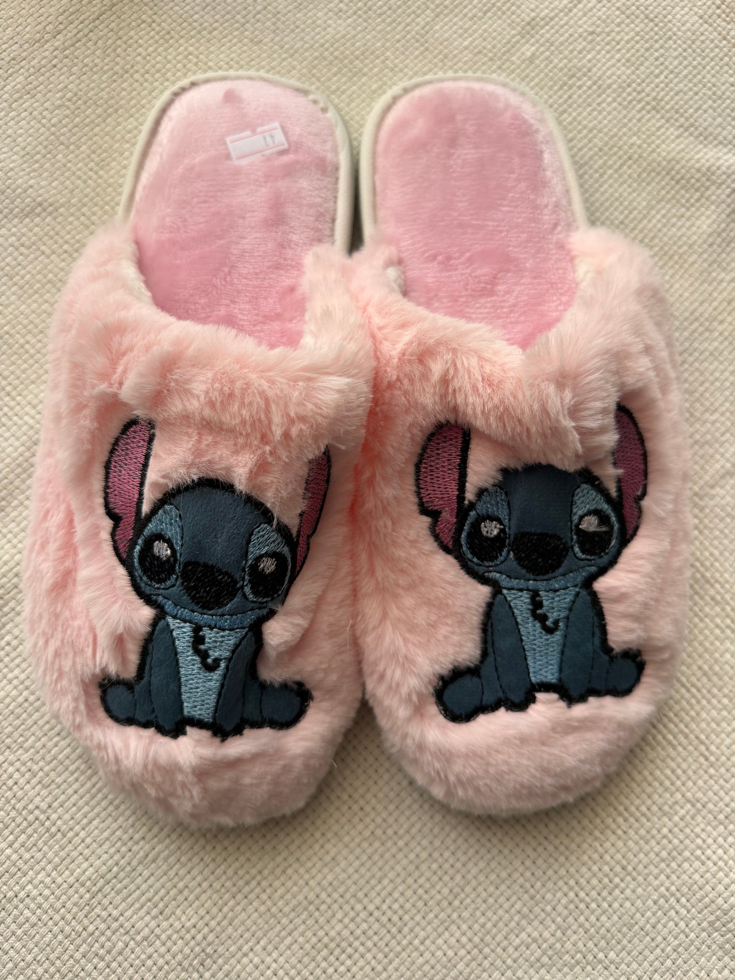 Pink stitch winter slipper