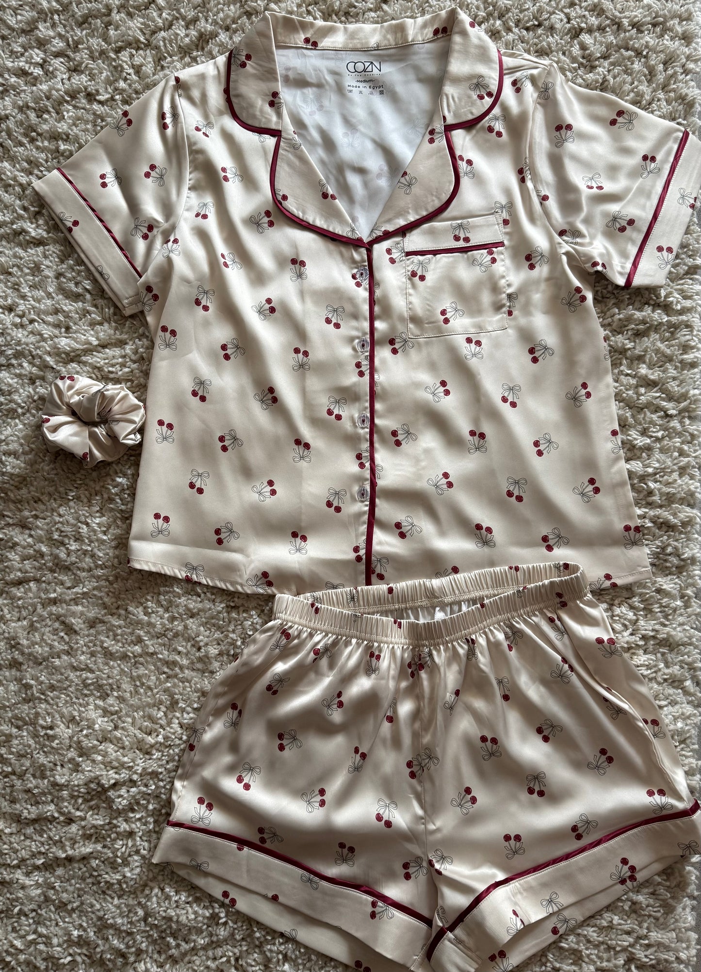 Cozn “The Cherry Bow” satin short pj🍒