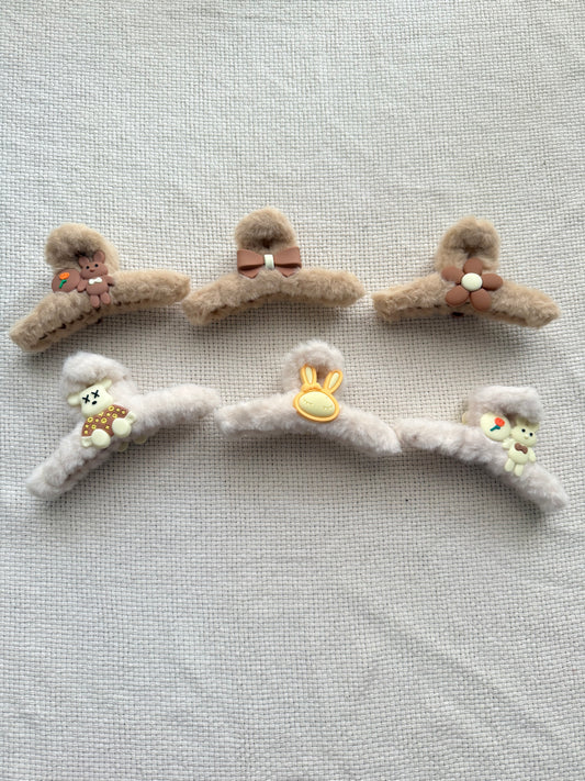 Fur hair claw clip