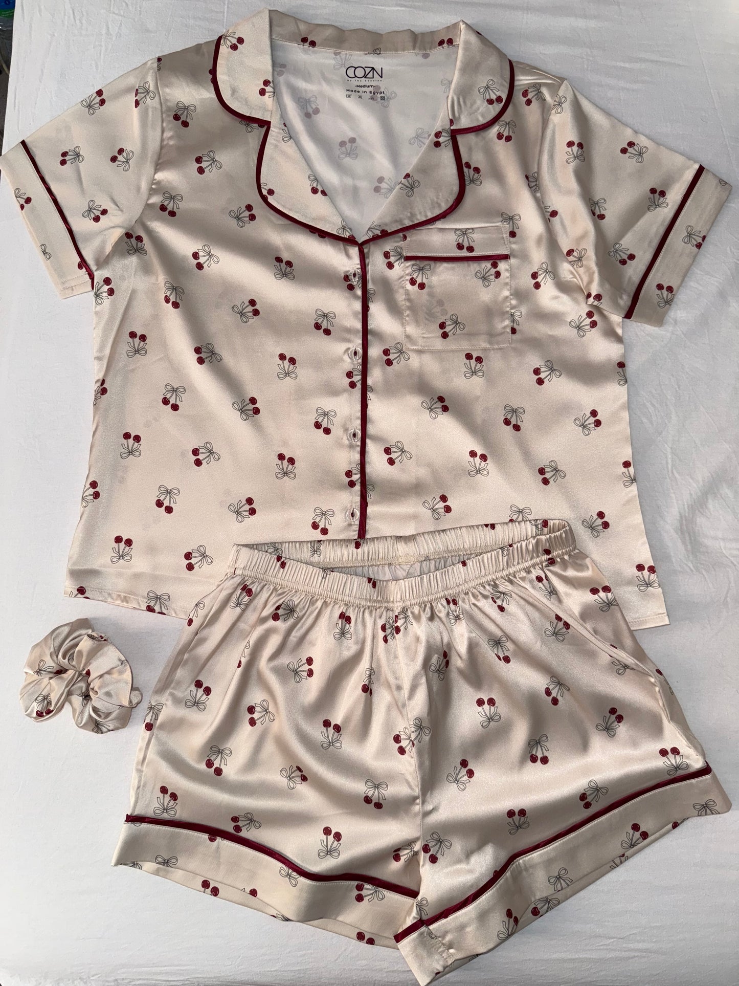 Cozn “The Cherry Bow” satin short pj🍒