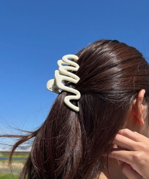 Zigzag claw hair clip